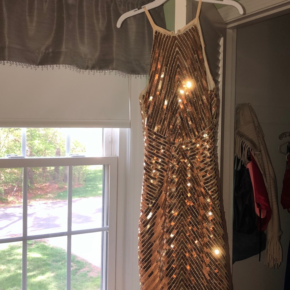 Gold sparkling Body Con